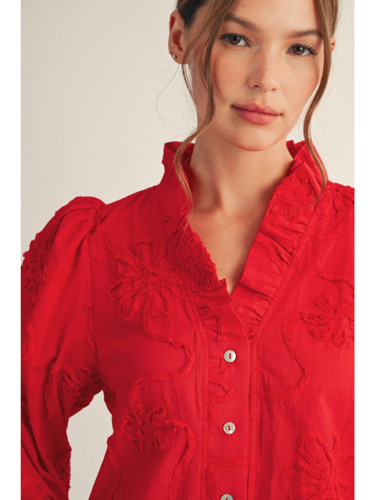 Jodifl 3/4 Sleeve Top with Puffed Flowers