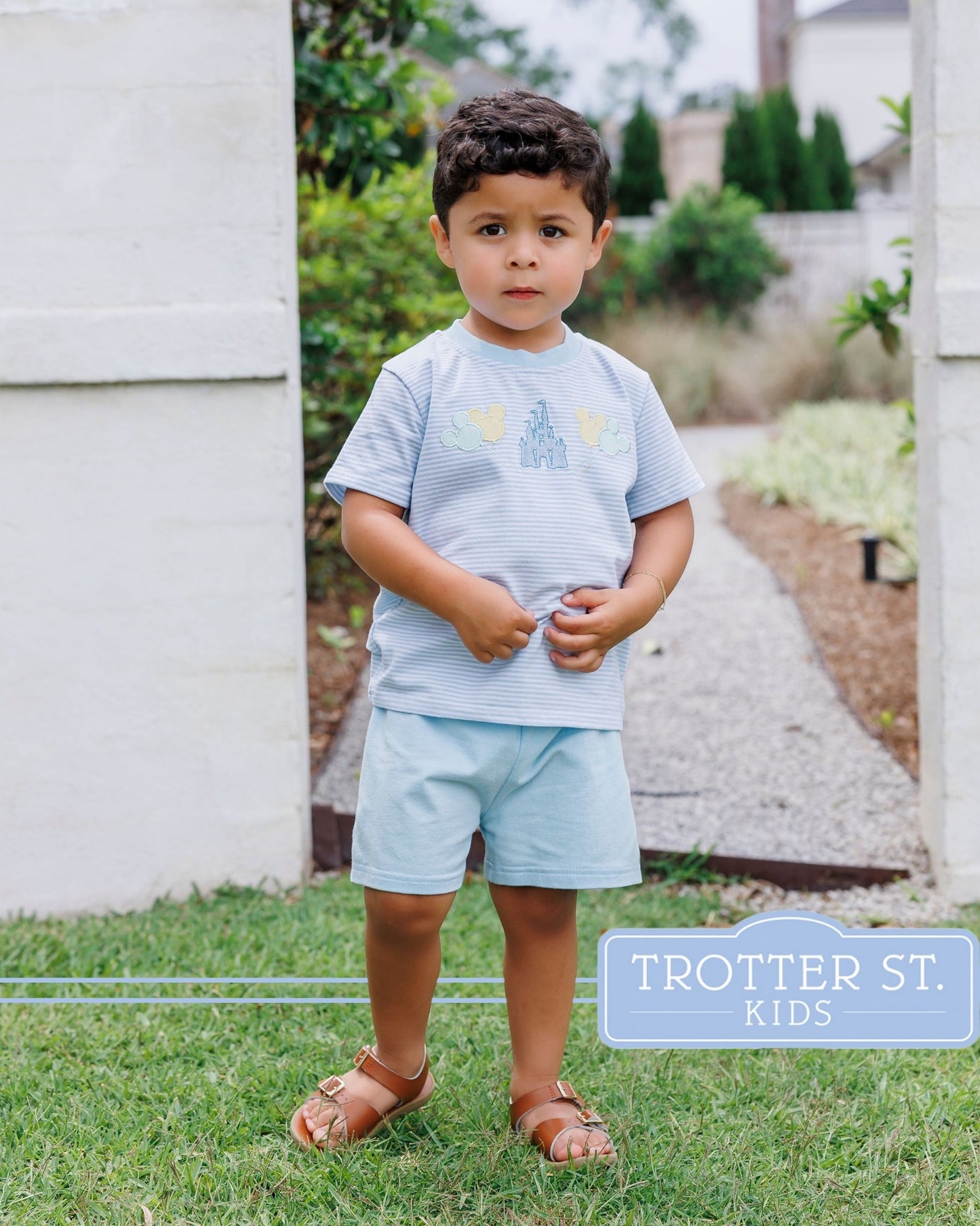 Trotter Street Magical Short Set