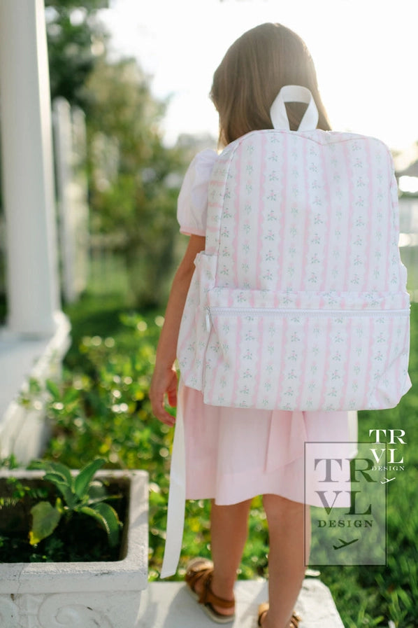 TRVL Backpacker