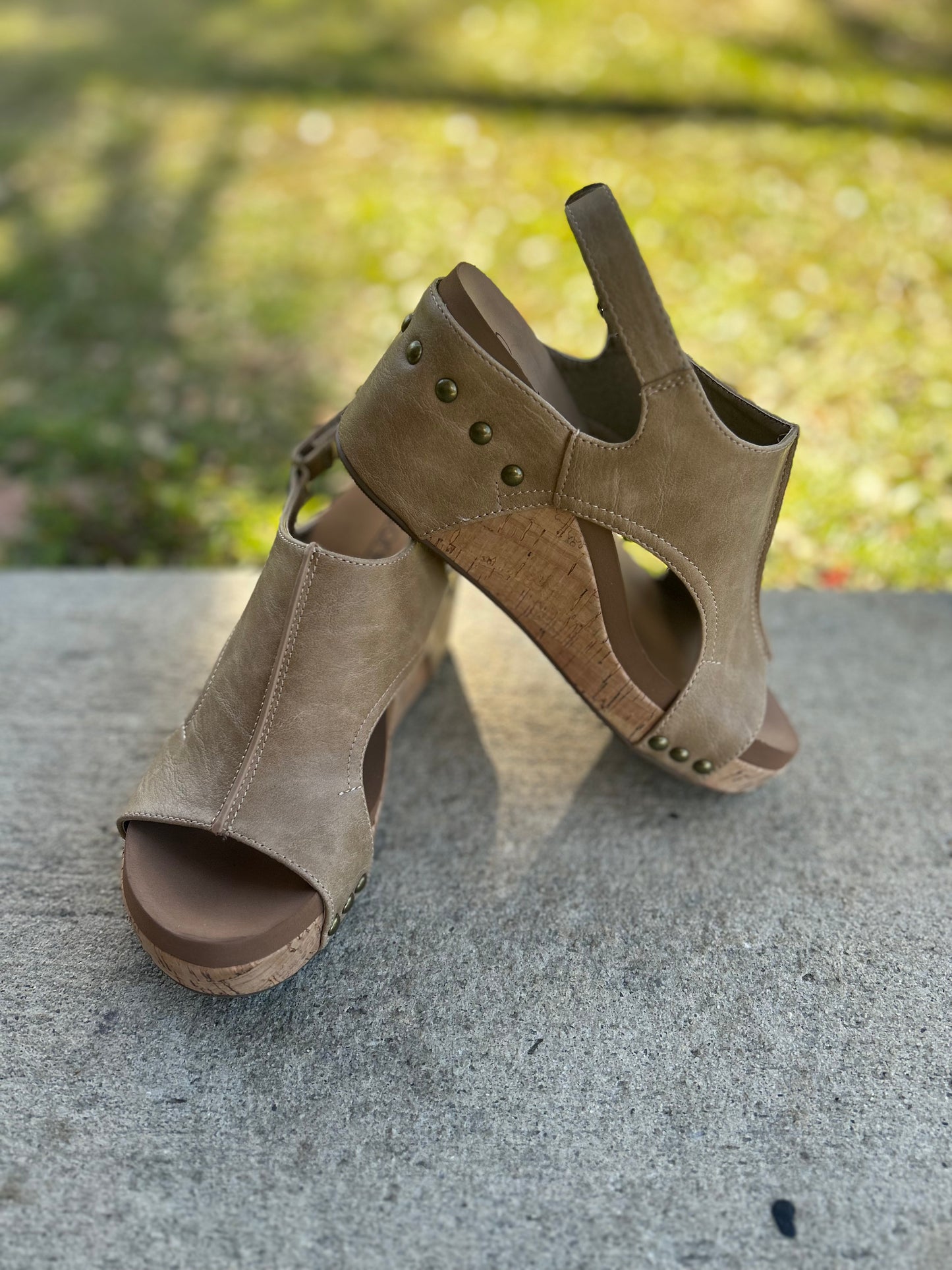 Corky's Carley Wedge
