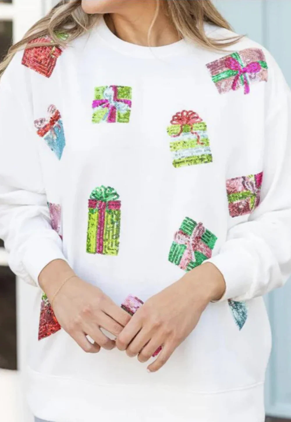 Mary Square Sarah Sweatshirt - Presents