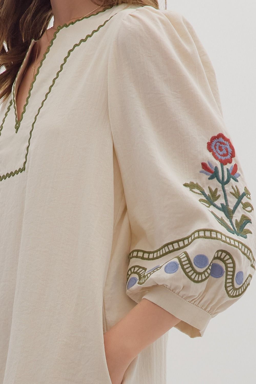 Entro Floral + Scallop Detail Scallop Dress