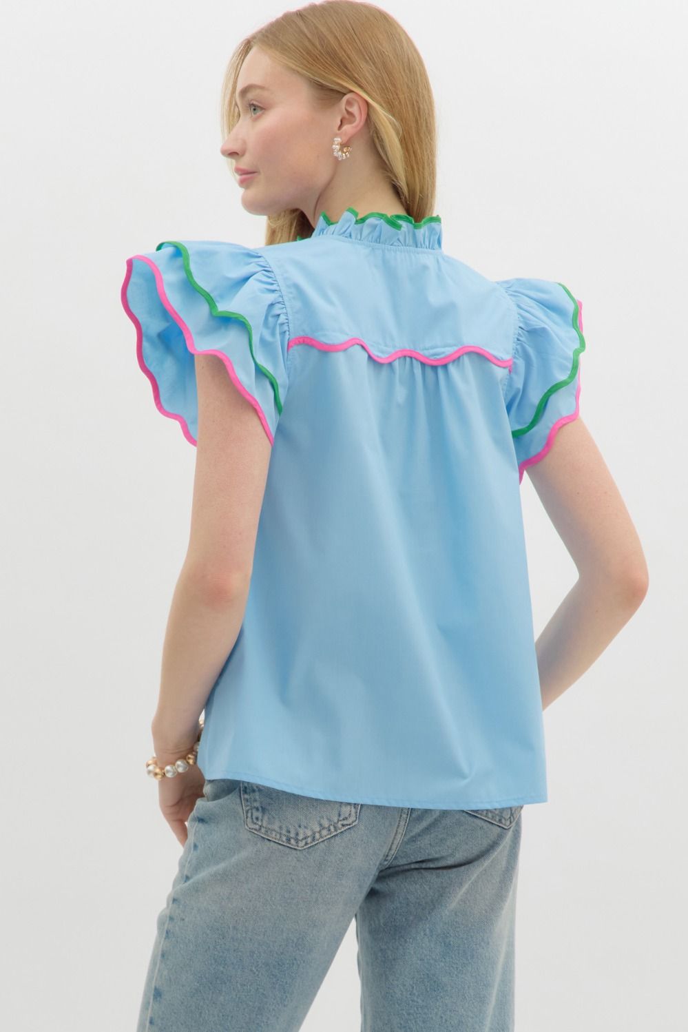 Entro Flutter Sleeve Top with Scallop Edges
