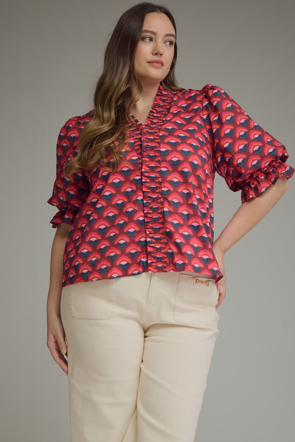 Entro Plus Geometric Ruffle Short Sleeve Top