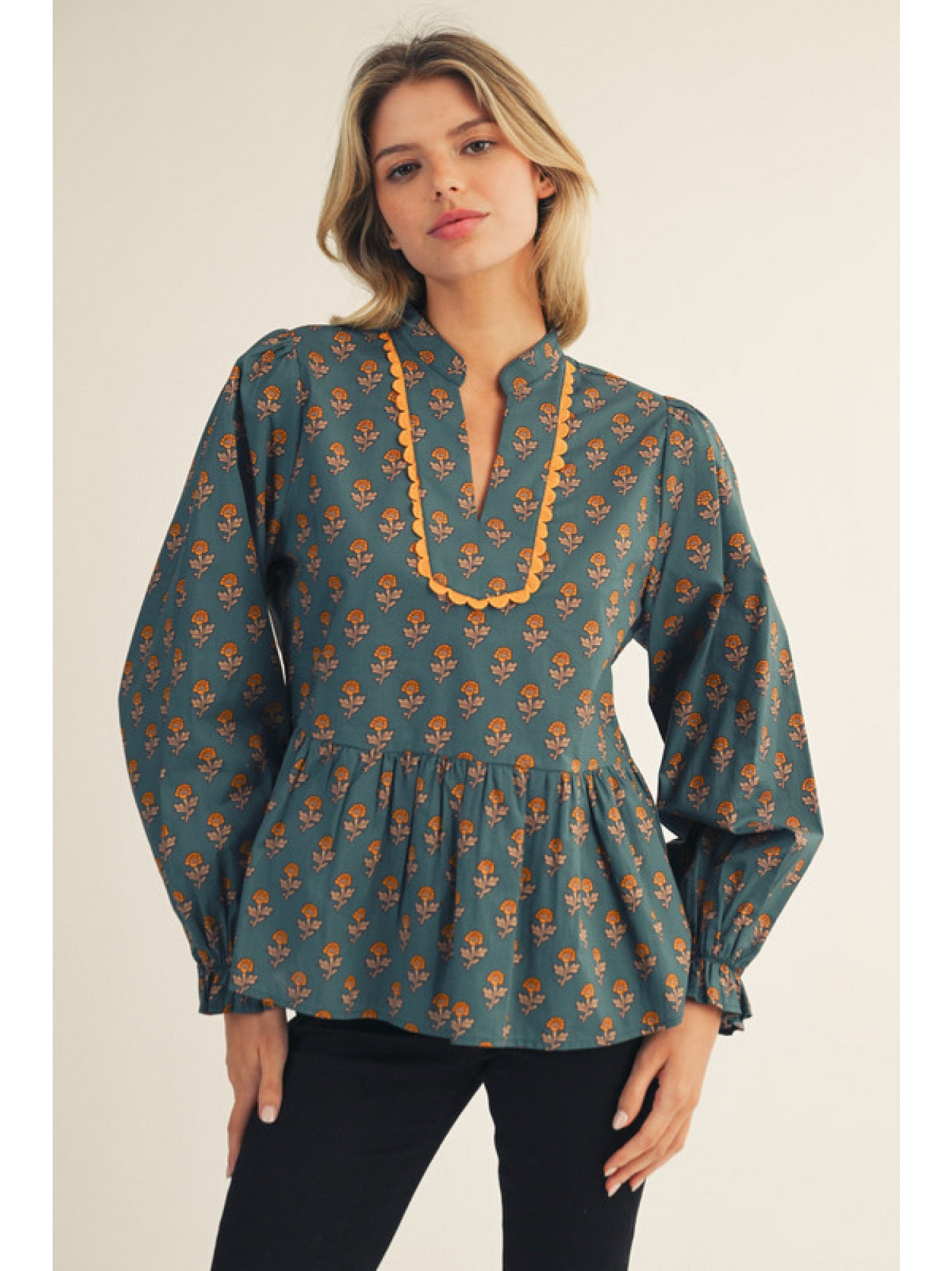 Jodifl Ruffle Floral Peplum Top with Lace