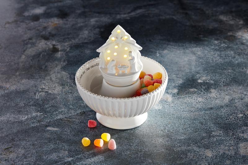 Mudpie Light-Up Nativity Sitter
