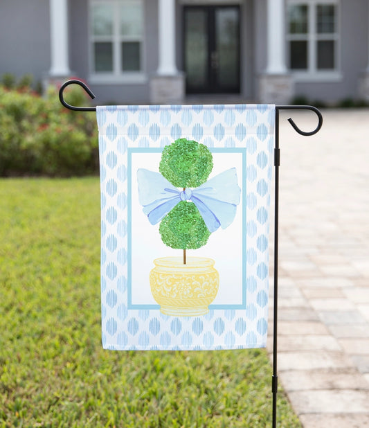 Navy Knot Garden Flags