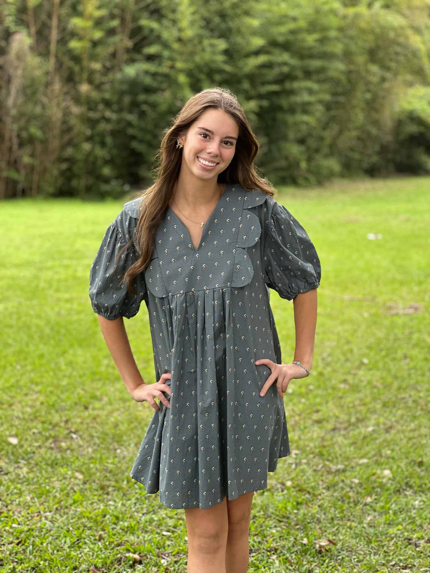 Entro Floral Pattern Scalloped Mini Dress