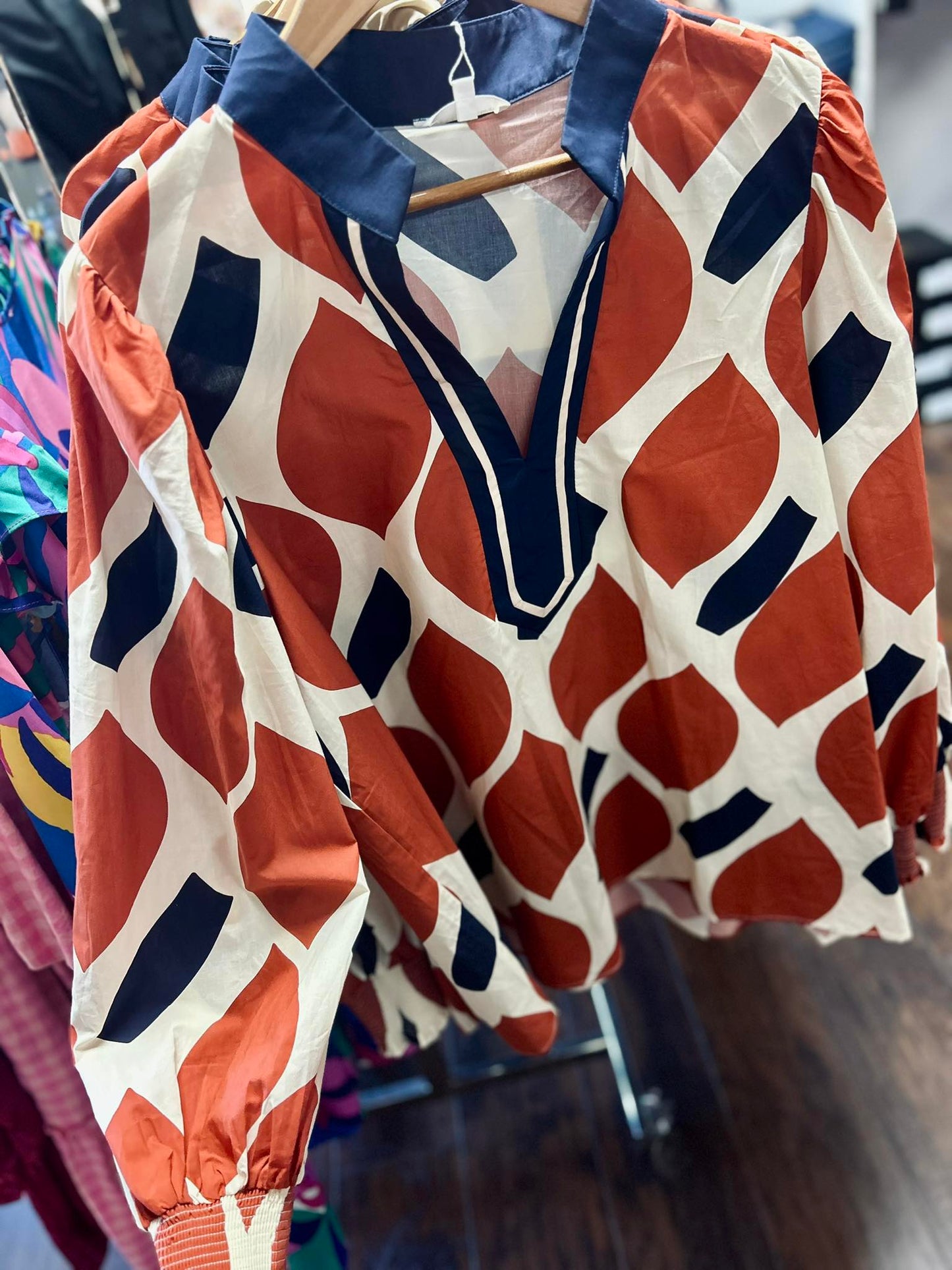 Entro LS Caftan Top with Leaf Pattern