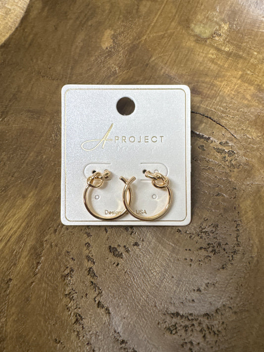 GS Knot Accent Metal Hoops