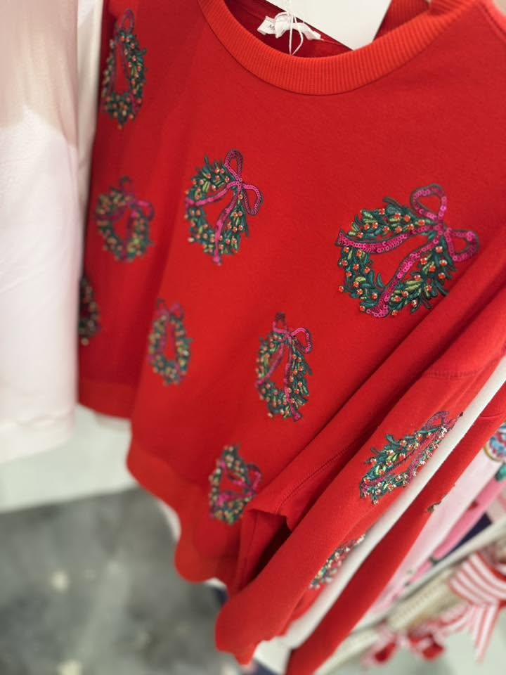Mary Square Millie Sweatshirt - Berry Wreaths
