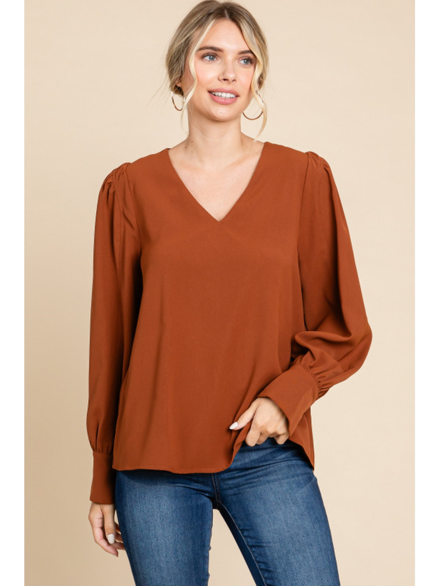 Jodifl Solid Vneck LS Top - Toffee