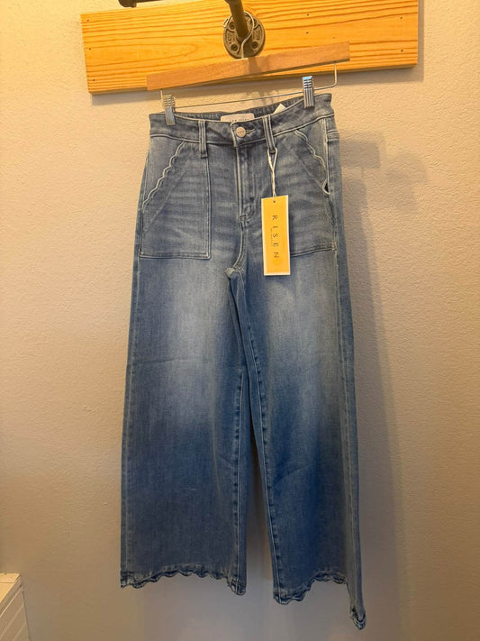 Risen Scallop Patch Pocket Jeans