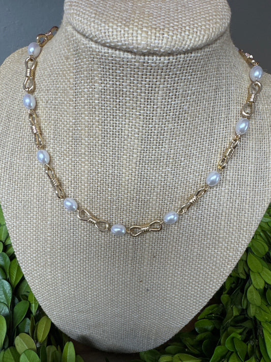 GS Pearl Station Necklace