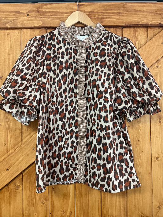 Entro Plus Leopard Puff Sleeve Top