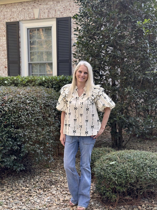 Entro Scalloped Bow Print Top - Natural