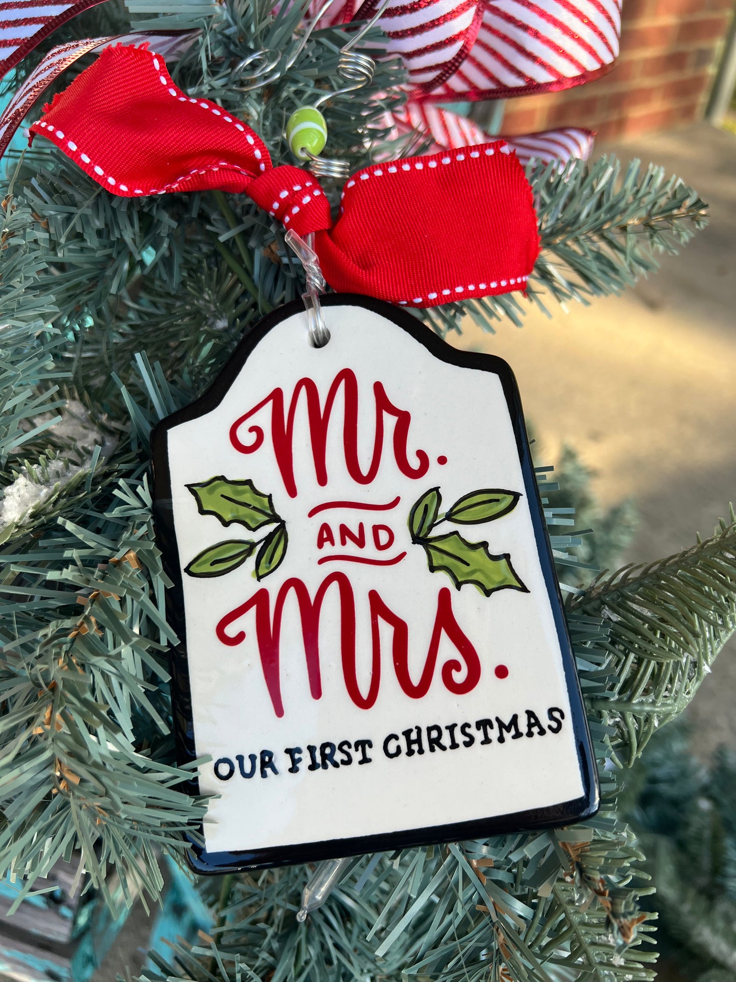 GH Ornament - Mr. & Mrs. Our 1st Christmas