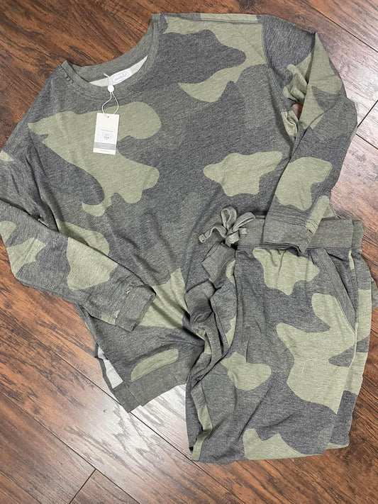 MP Fanning Joggers - Camo