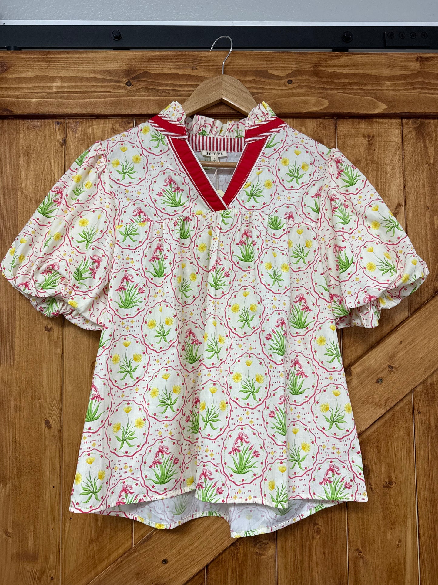 Jodifl Red Trimmed Floral Frame Top