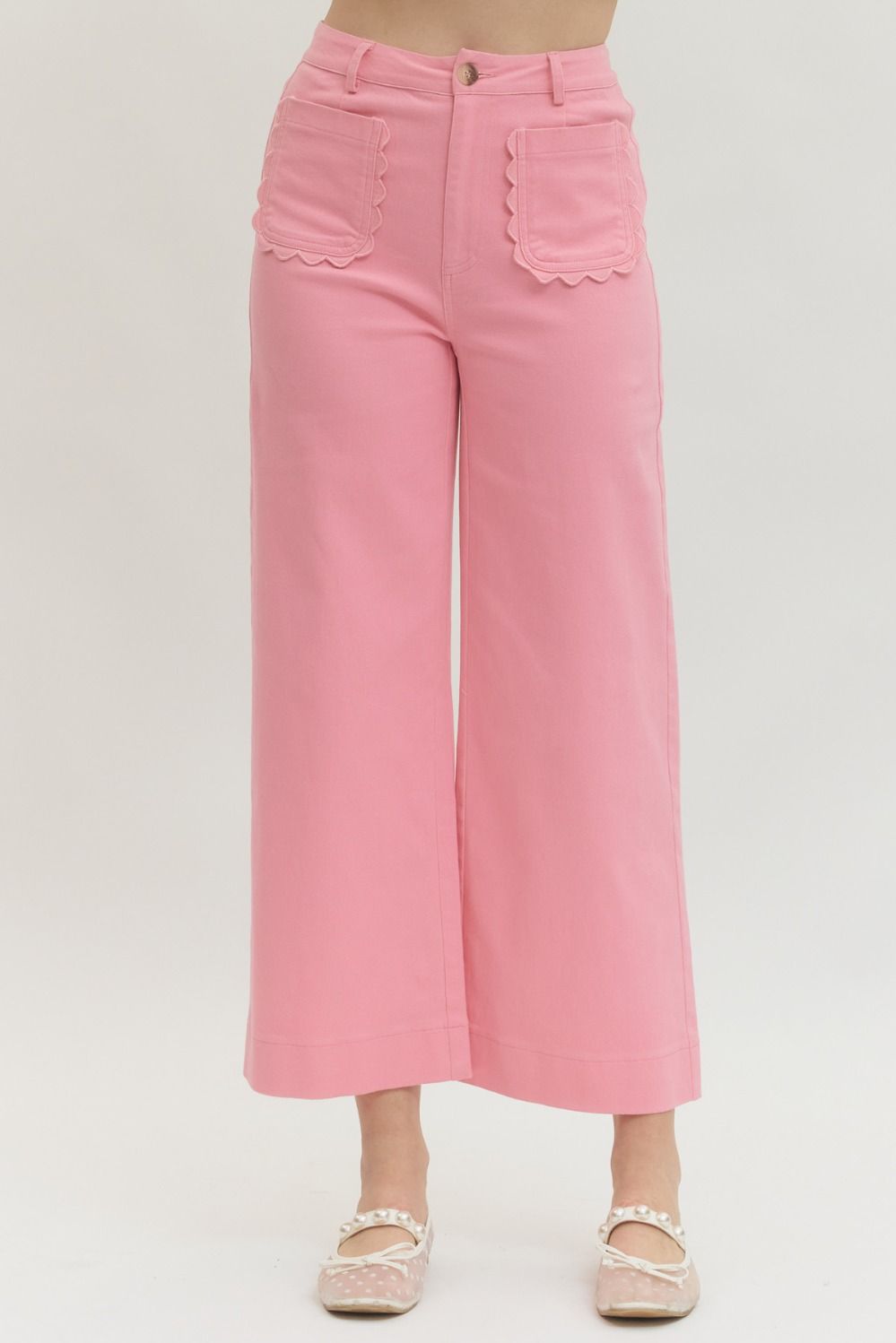 Entro Pants with Scallop Accents