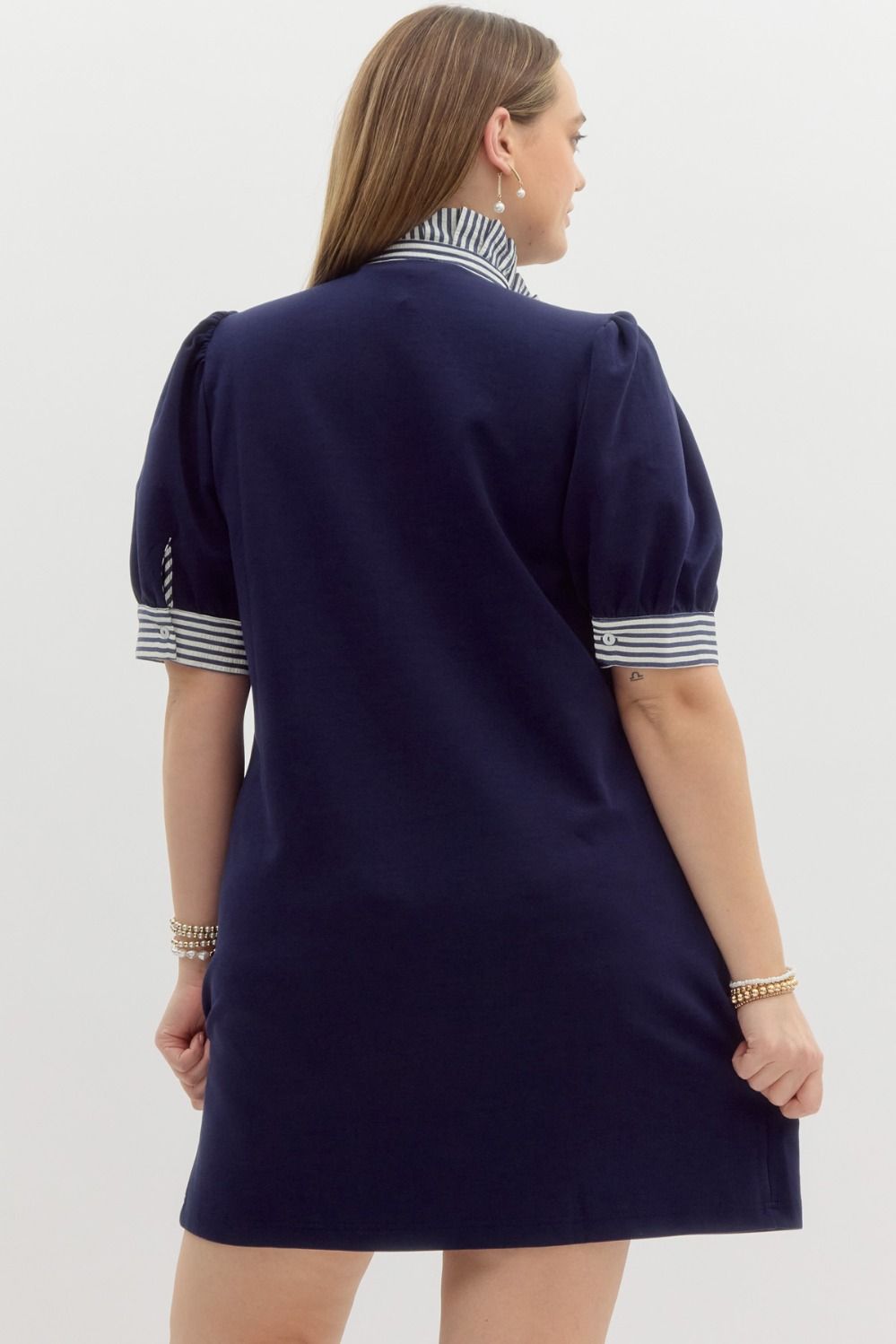 Entro Sweatshirt Shift Dress with Seersucker Details