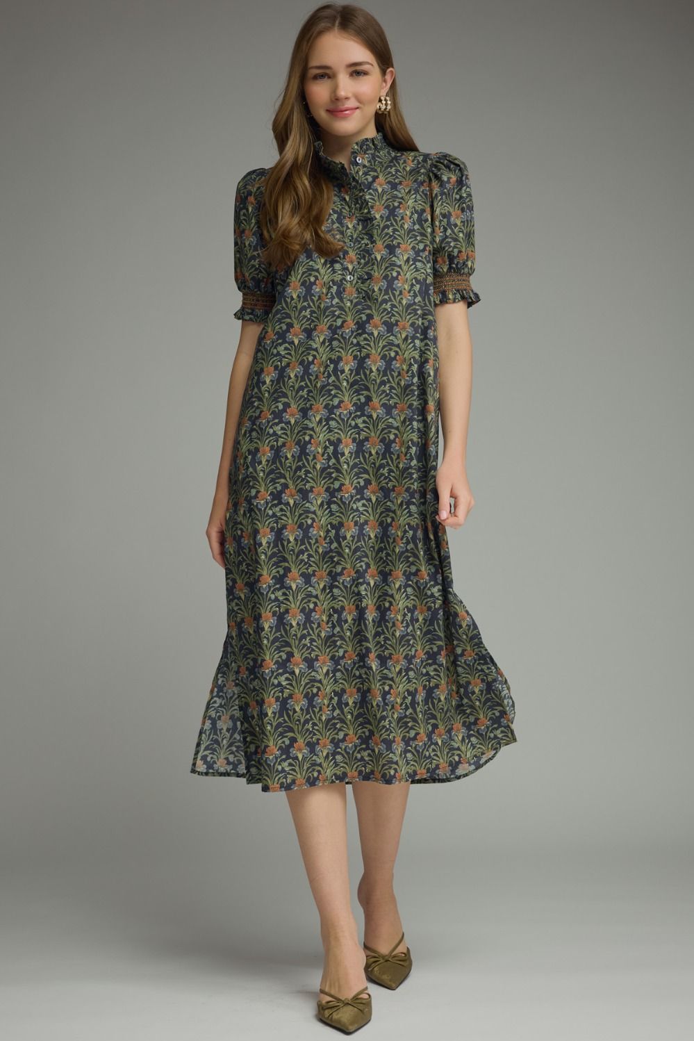 Entro Floral Smocked Puff Sleeve Midi
