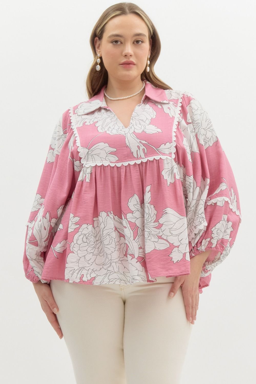 Entro Plus Floral 3/4 Sleeve Collar Top