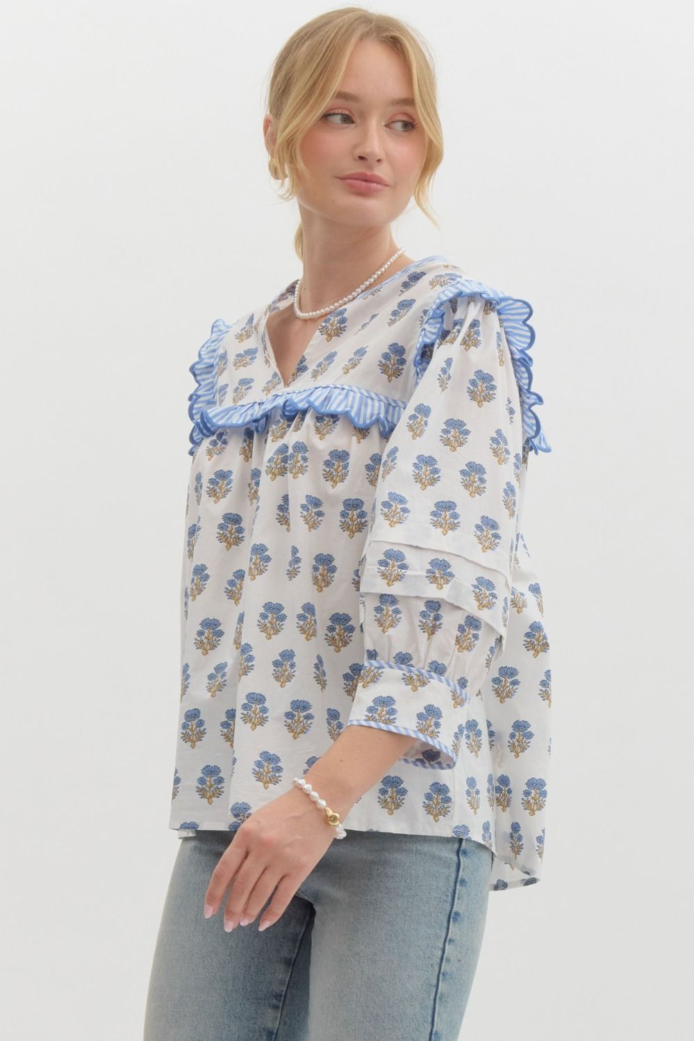 Entro Printed Floral Woven Top