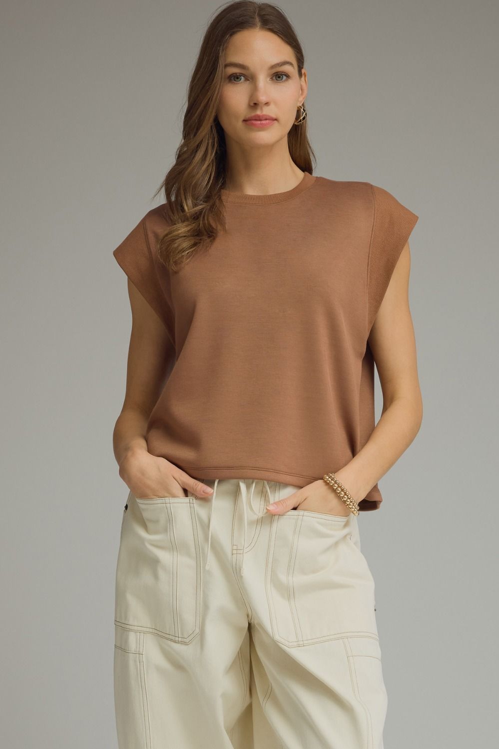 Entro Solid Cap Sleeve Top
