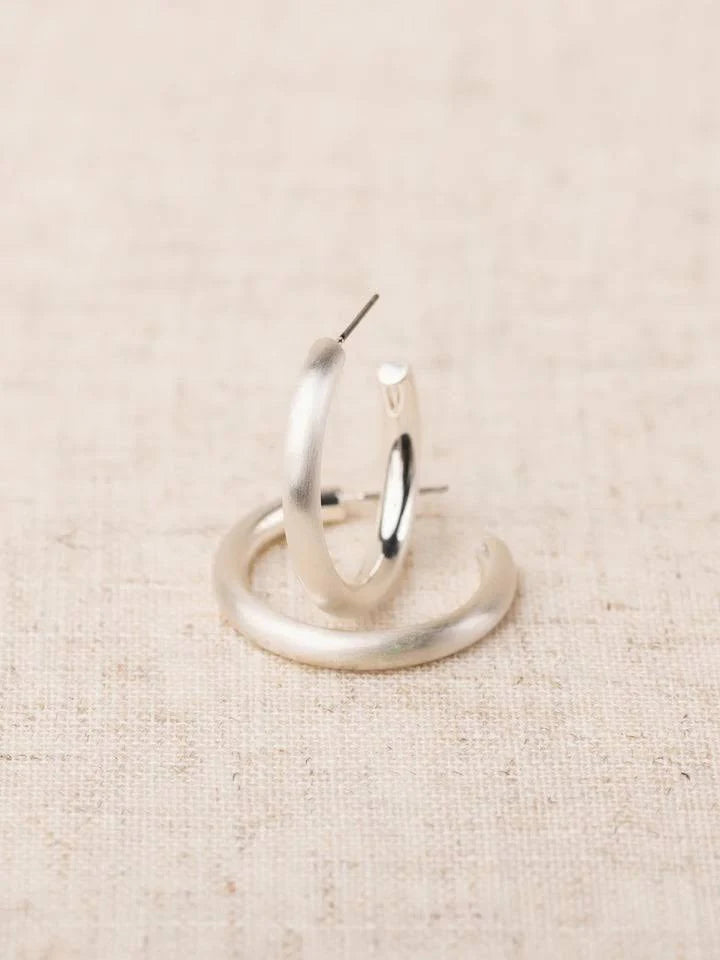 Cameron Silver Hoops